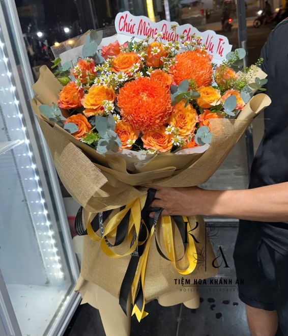 Bó Hoa tone cam chúc mừng 20/10 biên hoà