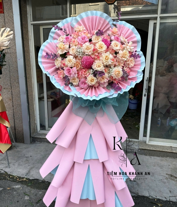 Kệ hoa chúc mừng  em gái khai trương