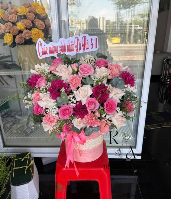 Giỏ hoa chúc mừng sinh nhật