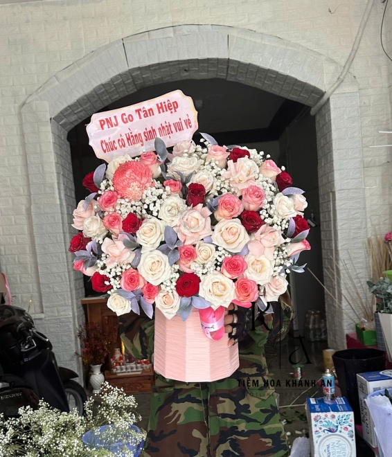 Giỏ hoa chúc mừng sinh nhật