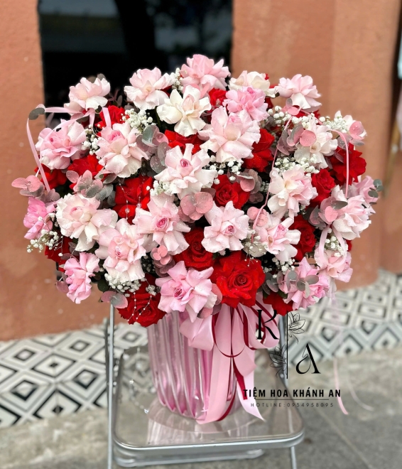 Giỏ hoa chúc mừng sinh nhật giao nhanh ở biên hòa