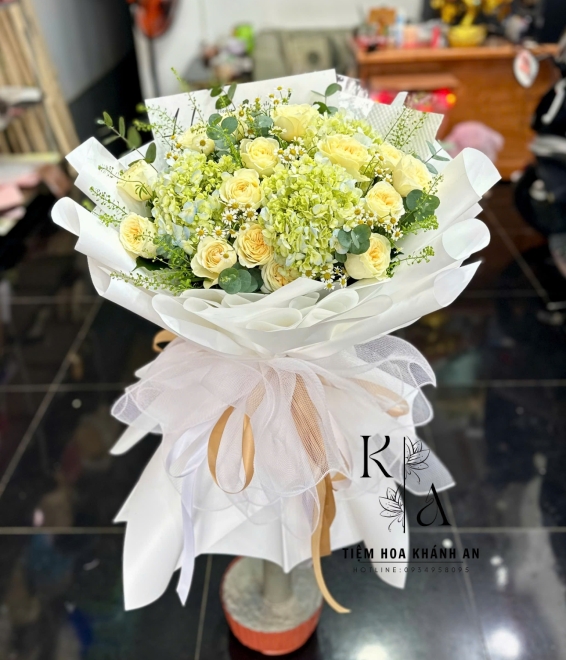 Bó Hoa kết hợp giữa cẩm tú cầu và Hồng victor-giao hoa tươi biên hòa