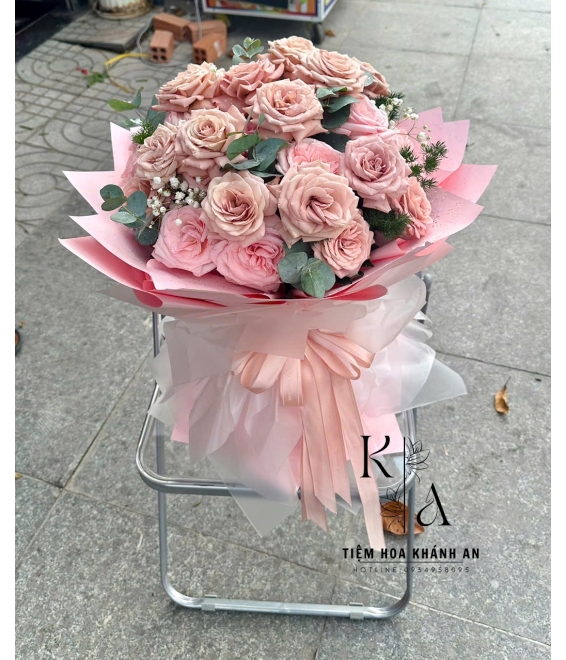 Bó hoa chúc mừng tiệc bạn 