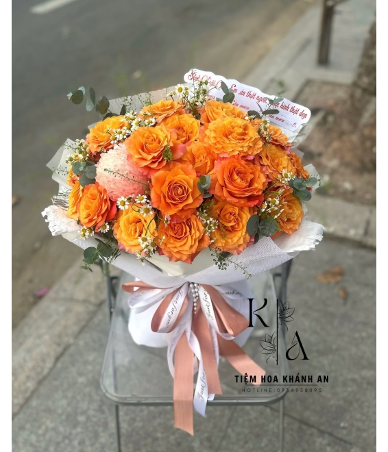 Bó Hoa tone cam chúc mừng 20/10