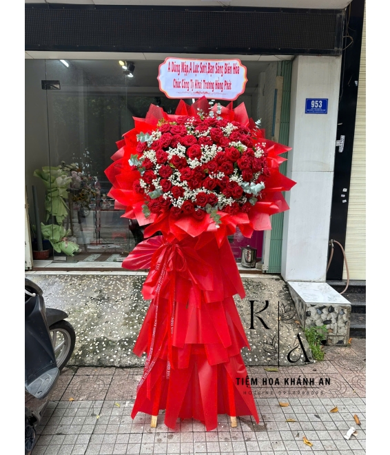Kệ hoa chúc mừng chị khai trương