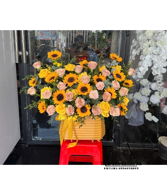 Giỏ hoa chúc mừng sinh nhật