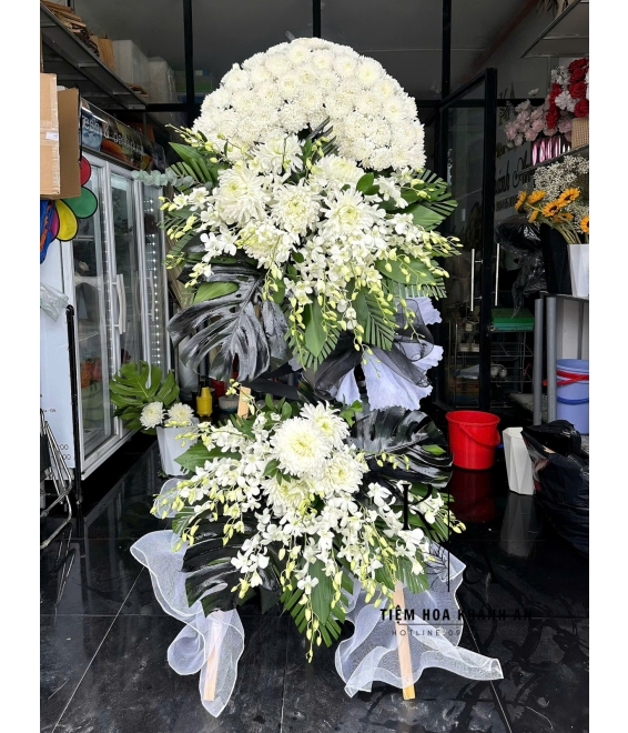 Hoa kính viếng ở biên hòa 2 tầng