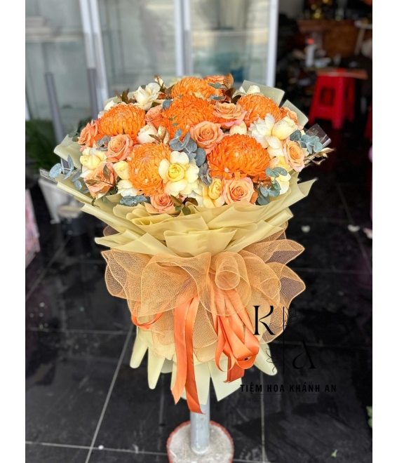 Mẫu bó hoa tươi chúc mừng tone cam-hoa tặng tốt nghiệp